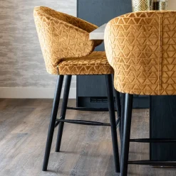 Barstoel Indigo Triangle, kleur Goud (zithoogte 68cm)