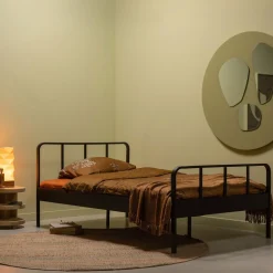 Bed Mees Staal, kleur Zwart