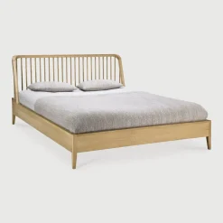 Bed Spindle Geolied Eikenhout, kleur Naturel