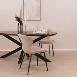 Deens Ovale Eettafel Jesper Mangohout, kleur donkerbruin