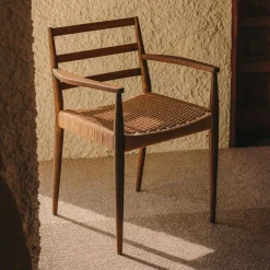 Eetkamerstoel Analy Eikenhout en touw, Met armleuning