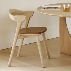 Eetkamerstoel Bok Gevernist Eikenhout en Leder