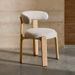 Eetkamerstoel Granite Chenille en naturel essenhout