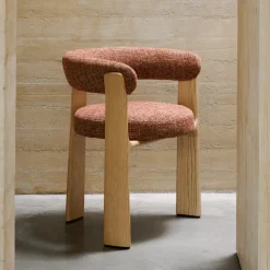 Eetkamerstoel Granite Chenille en naturel essenhout