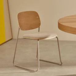 Eetkamerstoel Meli Hout en chenille, kleur Beige