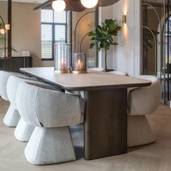 Eettafel Nando Travertin en eiken