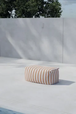 Hocker Carlson kleur Peach Gestreept