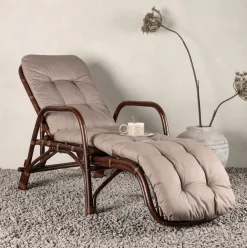 Ligbed Albany Rotan, kleur Walnoot