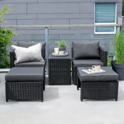 Loungeset Valari 2 loungestoelen, hockers en tafel