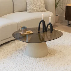 Organische Salontafel Jacky Glas en betonlook, 86 x 76cm