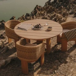 Ronde Eettafel Xoriguer Eucalyptushout, 140cm