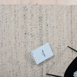 Vloerkleed Chandara kleur Ivory