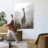 Wandkleed Giraffe Mist in maat en frame naar keuze