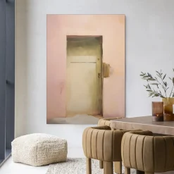Wandkleed Pink Door in maat en frame naar keuze